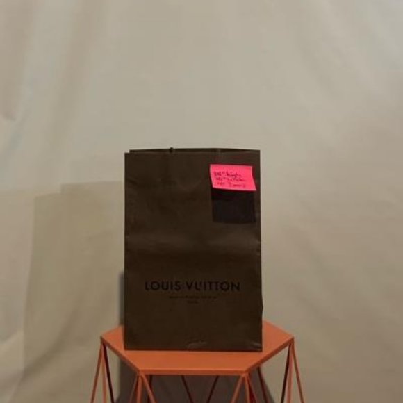 Set of Louis Vuitton Shopping Bags - Picture 3 of 3